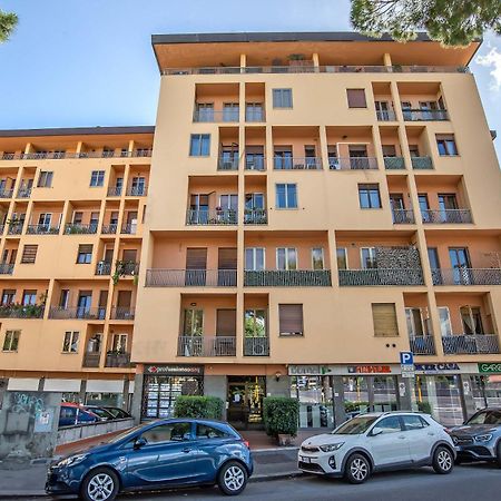 Lusa Suite With Free Private Parking ฟลอเรนซ์ ภายนอก รูปภาพ